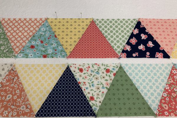 Equilateral Triangle Table Runner_Two rows of triangles