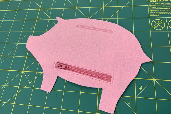 Busy_Book_Month_#2_Buttonhole_Complete