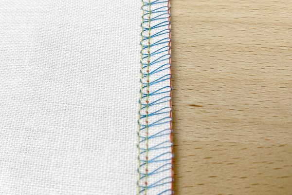 Overlockers_for_Beginners_tight_needle_tension
