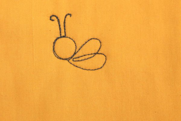 How to Free-motion quilt the Busy Bee Motif-step three