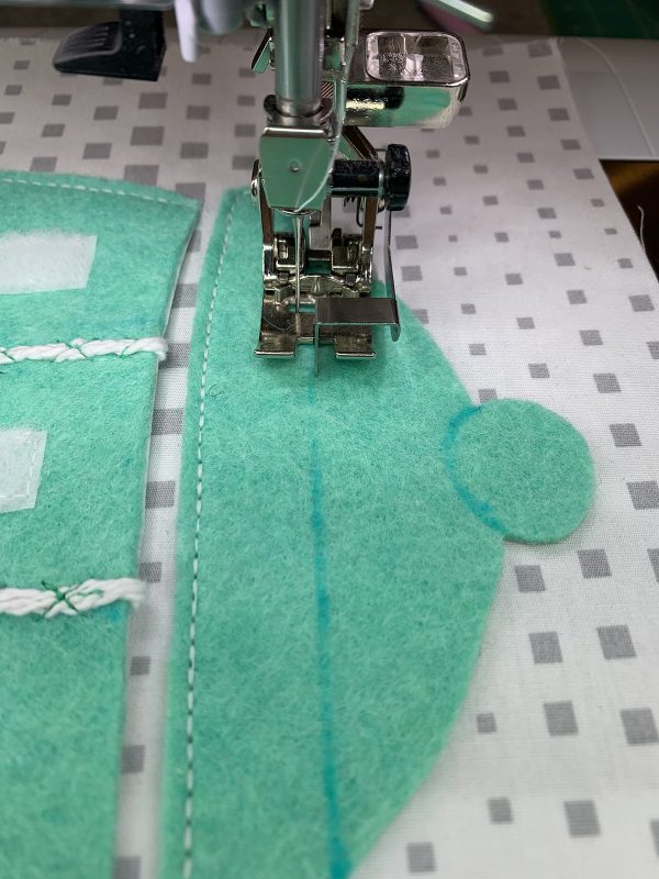 Busy_Book_Month_5_Stitch_Lid
