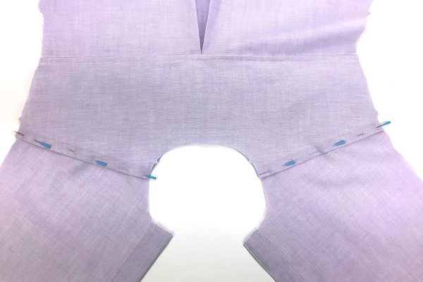 Garment_Sew_Along_Post_#4_Yoke_Pinned