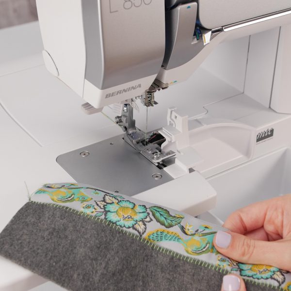 Made_To_Create_L_850_Cutting_Width_L850_cutting_adjustments_flatlock