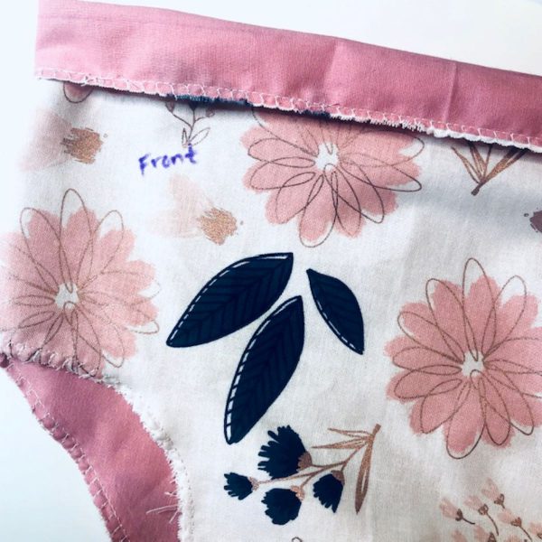 Reversible Bloomer Tutorial: choose which side will show contrasting fabric