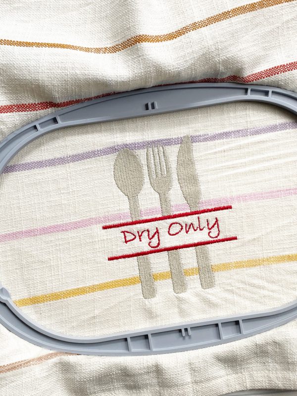 Embroidery Dish Cloth Tutorial: Unhoop and clean up