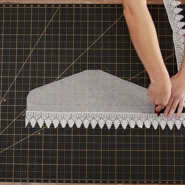MTC_Bridal_Hanger_Cover_08_Cutting_lace_trim_BERNINA_WeAllSew_Blog_1080x1080px