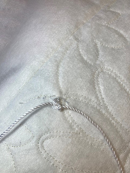 All_Seasons_Couched_Pillow_20_Tie_ofF_cording_BERNINA_WeAllSew_Blog_440x587px