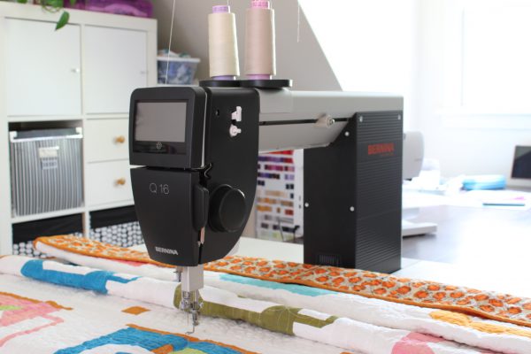 BERNINA Q16