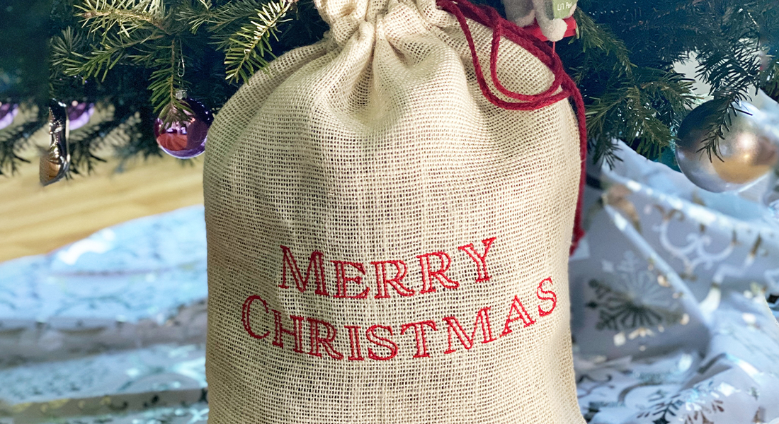 Burlap Gift Bag BERNINA WeAllSew Blog Feature 1100x600