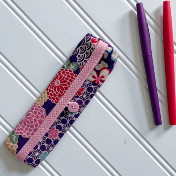 Mini-Organizing Collection Tutorial: Pen/cil Case Closure
