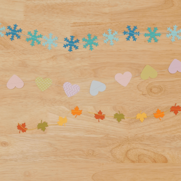 Chainstitch Garland - MTC_Chainstitch_Garland_01_Chainstitch_garland_beauty_shot_BERNINA_WeAllSew_Blog_1080x1080px