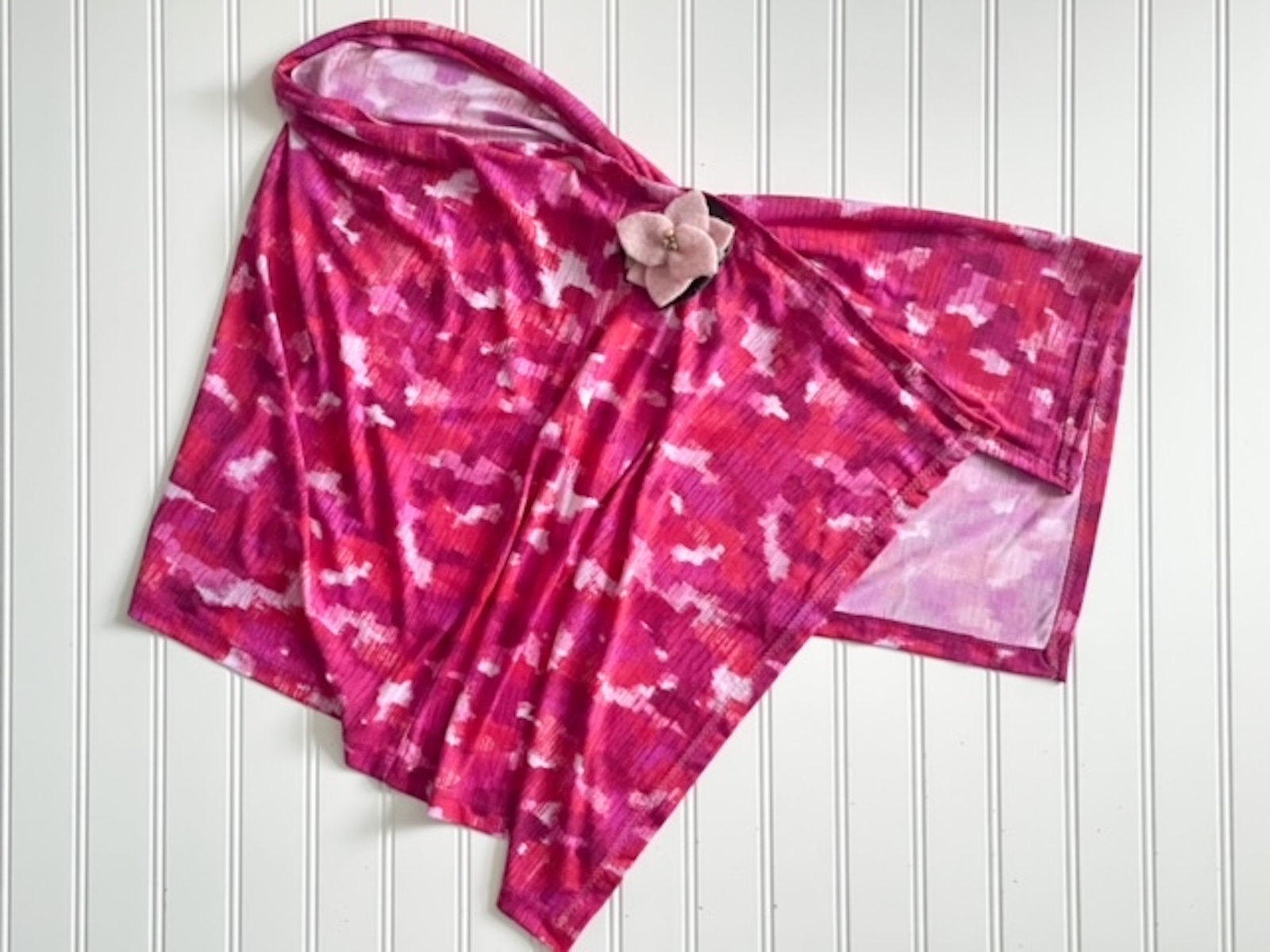 Scarf Style Bib Tutorial: Decorative Pin Closure