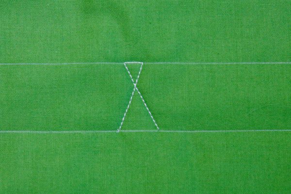 Step 2, Twist Motif, BERNINA WeAllSew Blog, 1200 x 800, Lori Kennedy FMQ