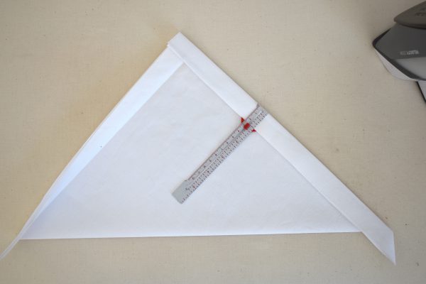 Spring Table Topper Tutorial by Erika Mulvenna