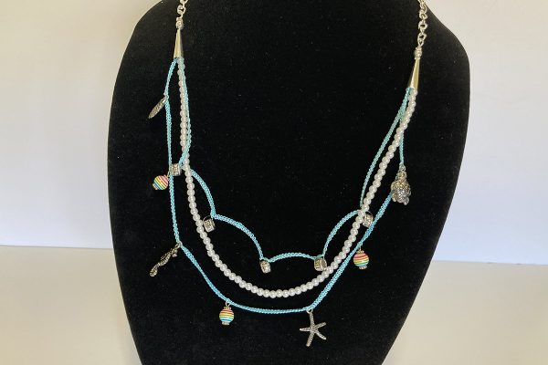Overlocker_Jewelry_018_Final_necklace_BERNINA_WeAllSew_Blog_1200x800px