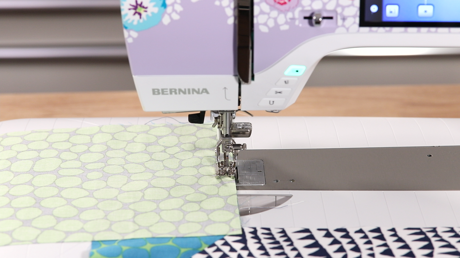 07_sewing back wall to side wall