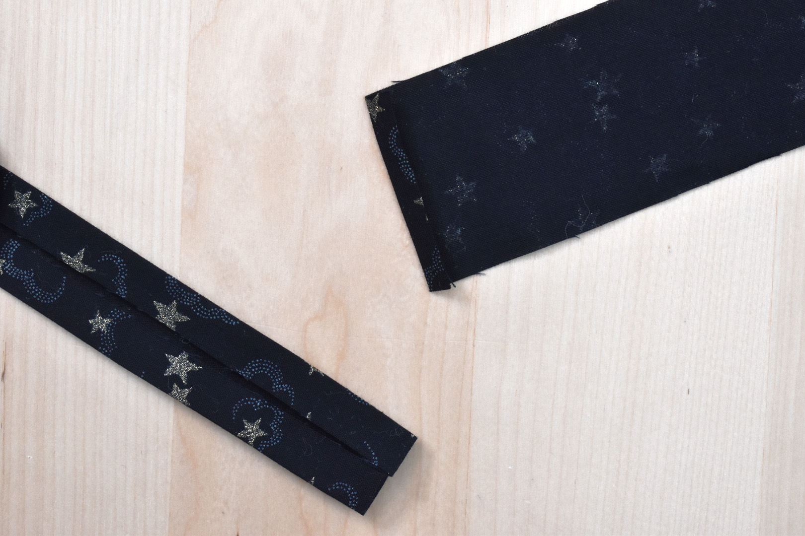 DIY Playing Card Mat by Erika Mulvenna