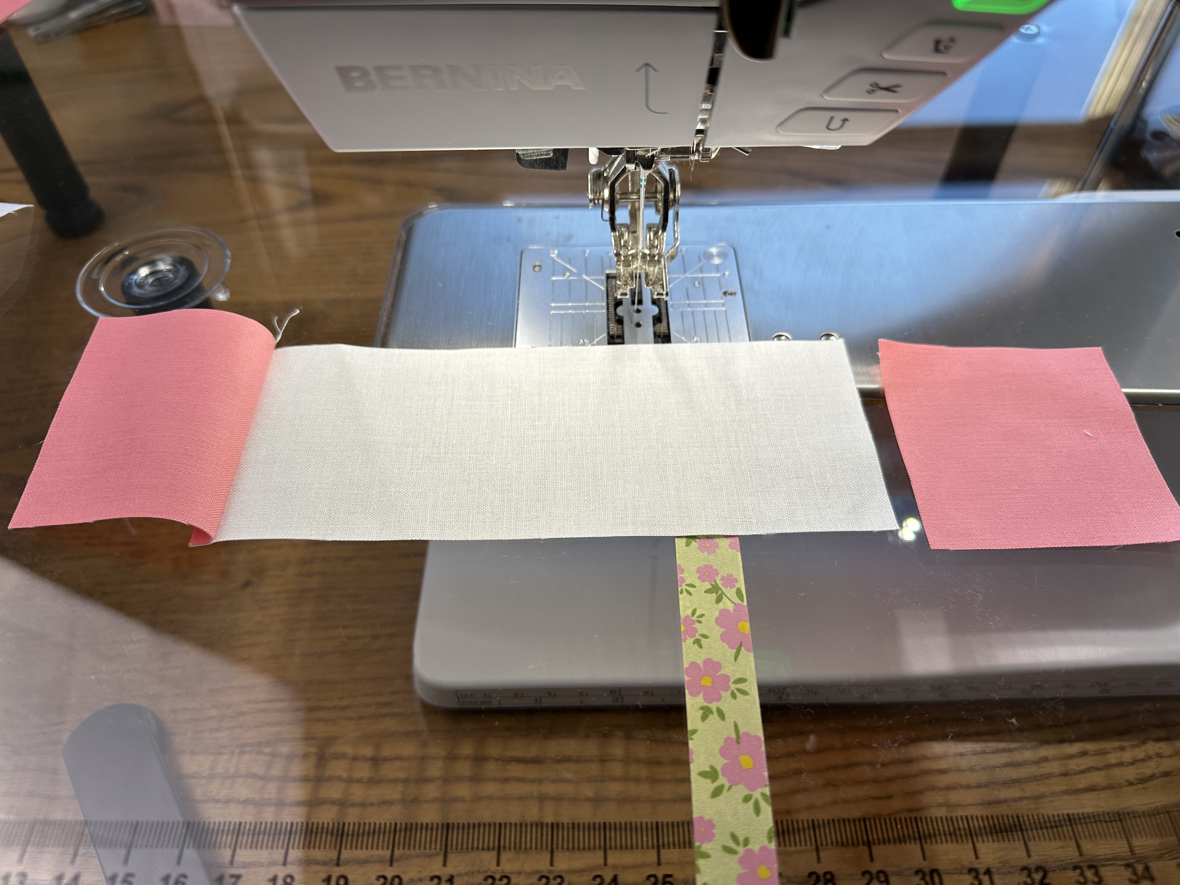 Making the top/bottom row of Block B for the Nona Quilt Along BERNINA WeAllSew blog