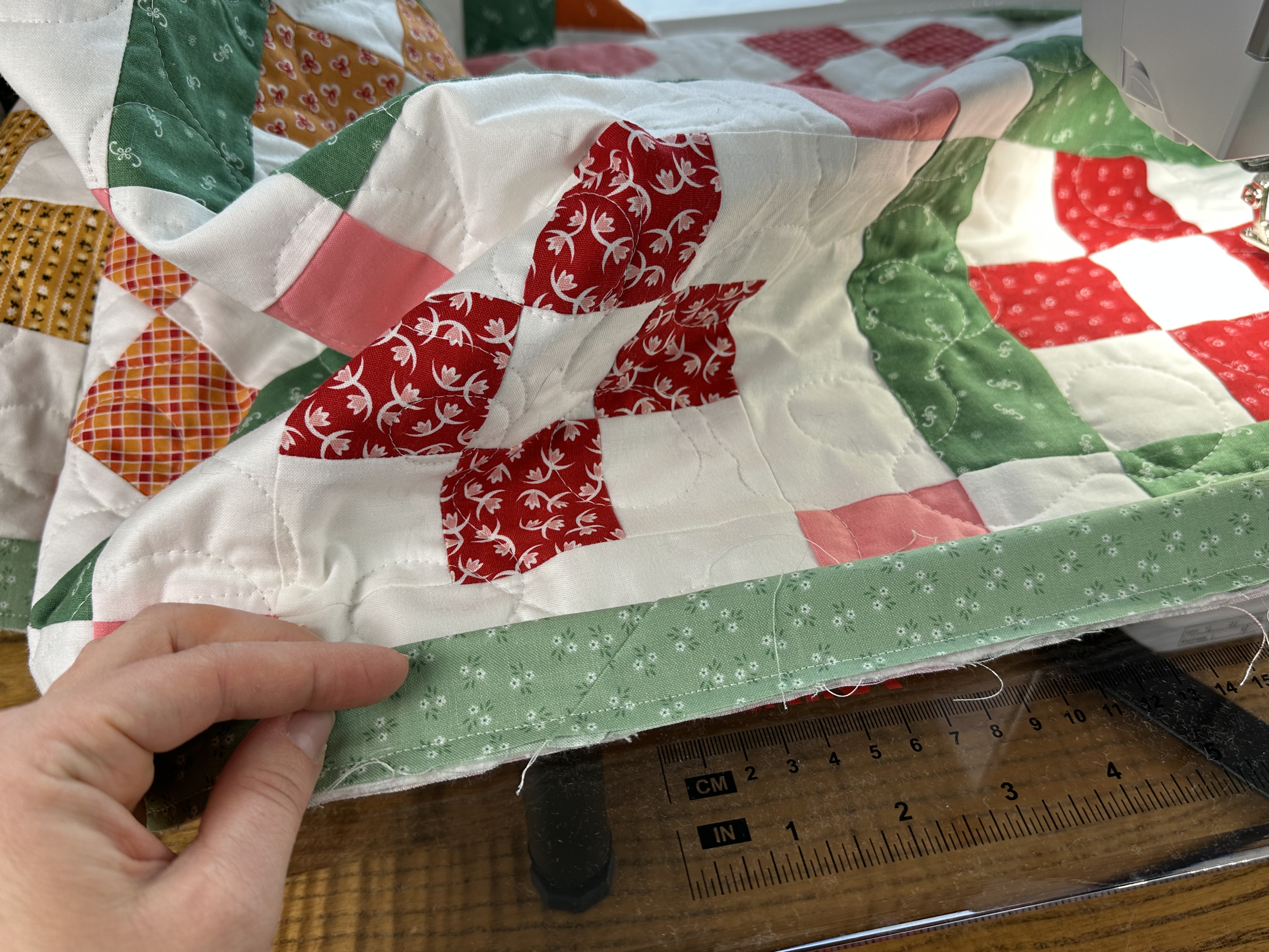 Joining the end of the binding for the Nona Quilt Along BERNINA WeAll Sew blog