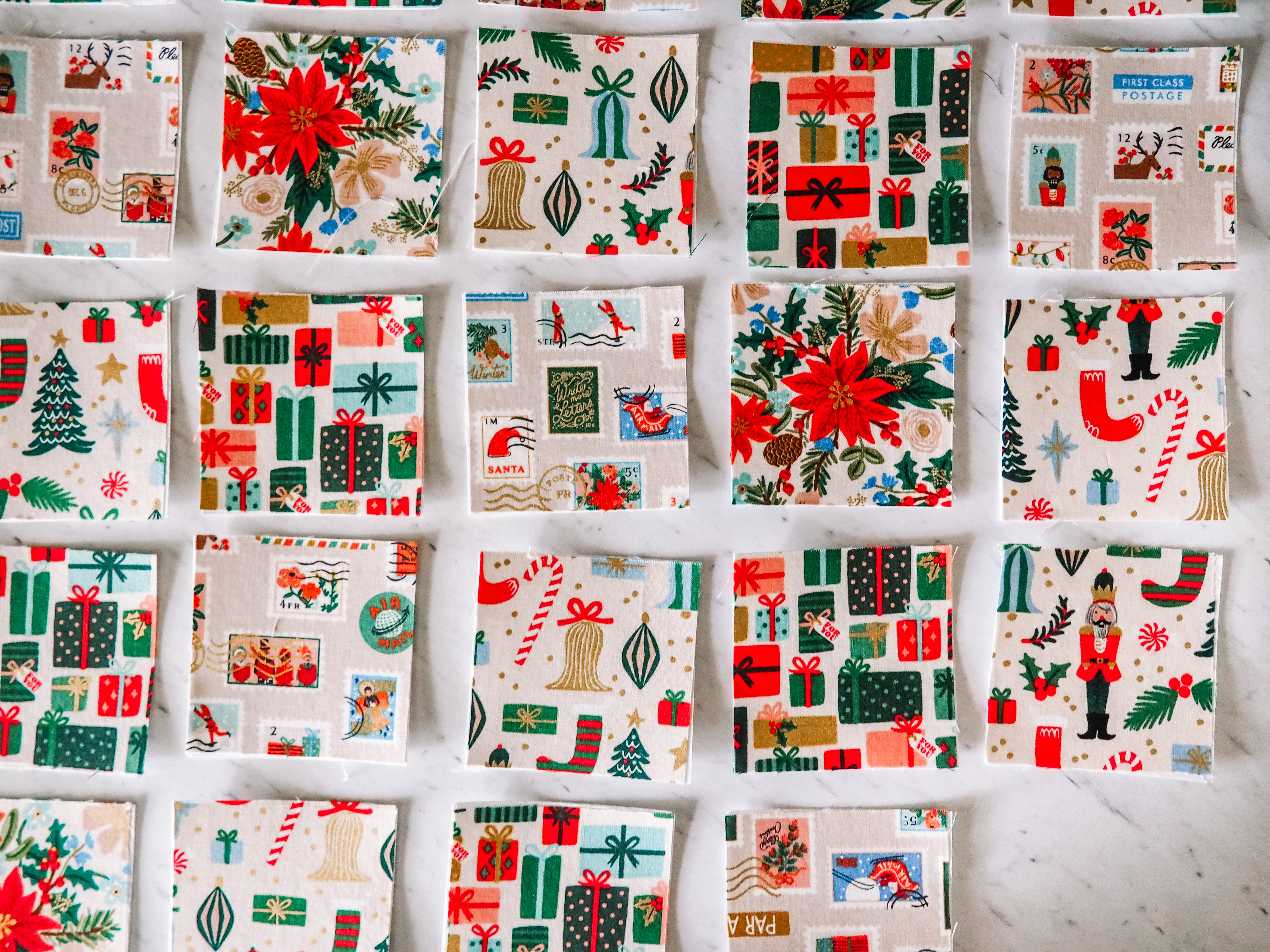 BERNINA WeAllSew Cristmas Countdown Determine Layout