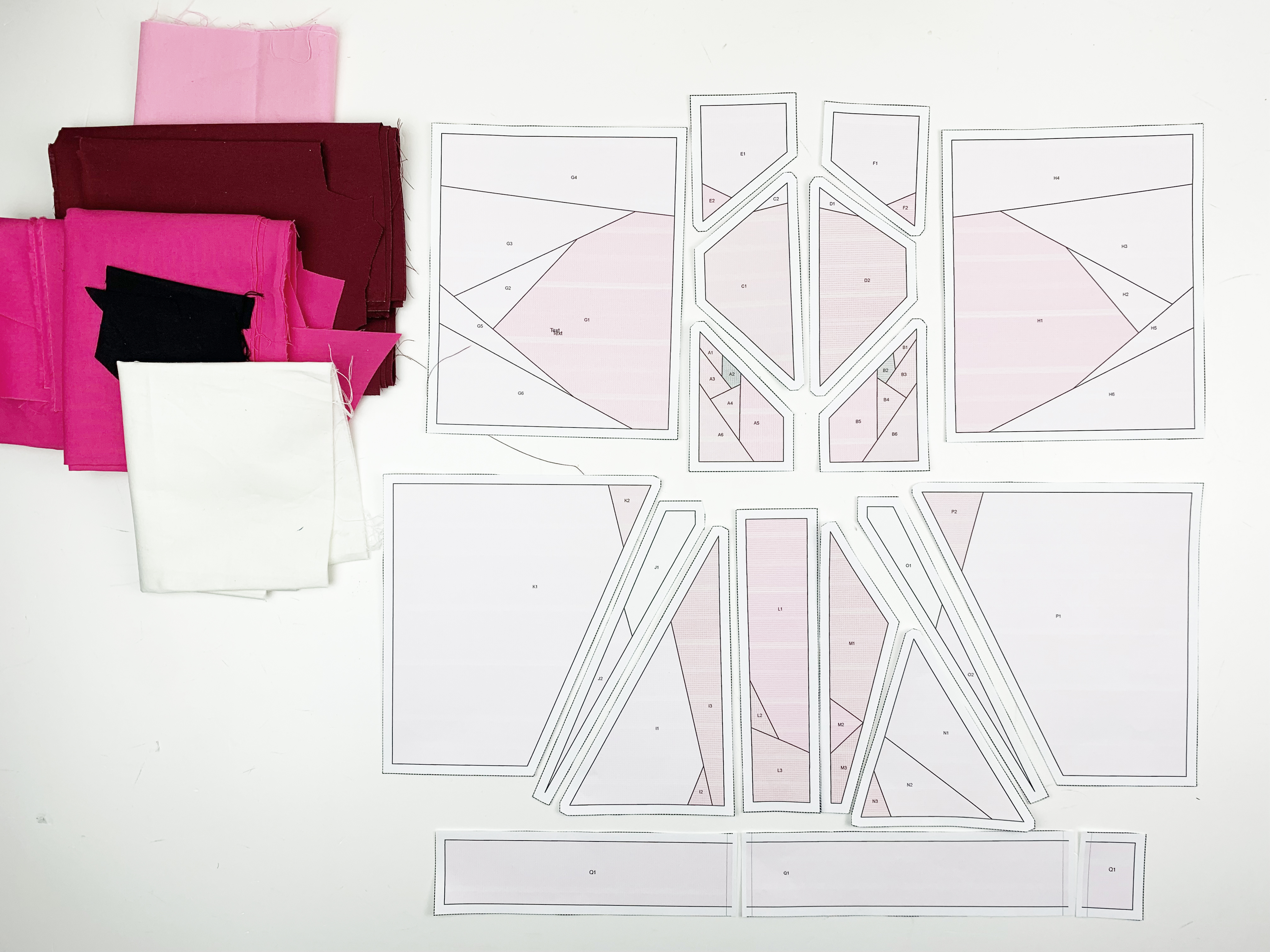 standing elephant quilt block pattern