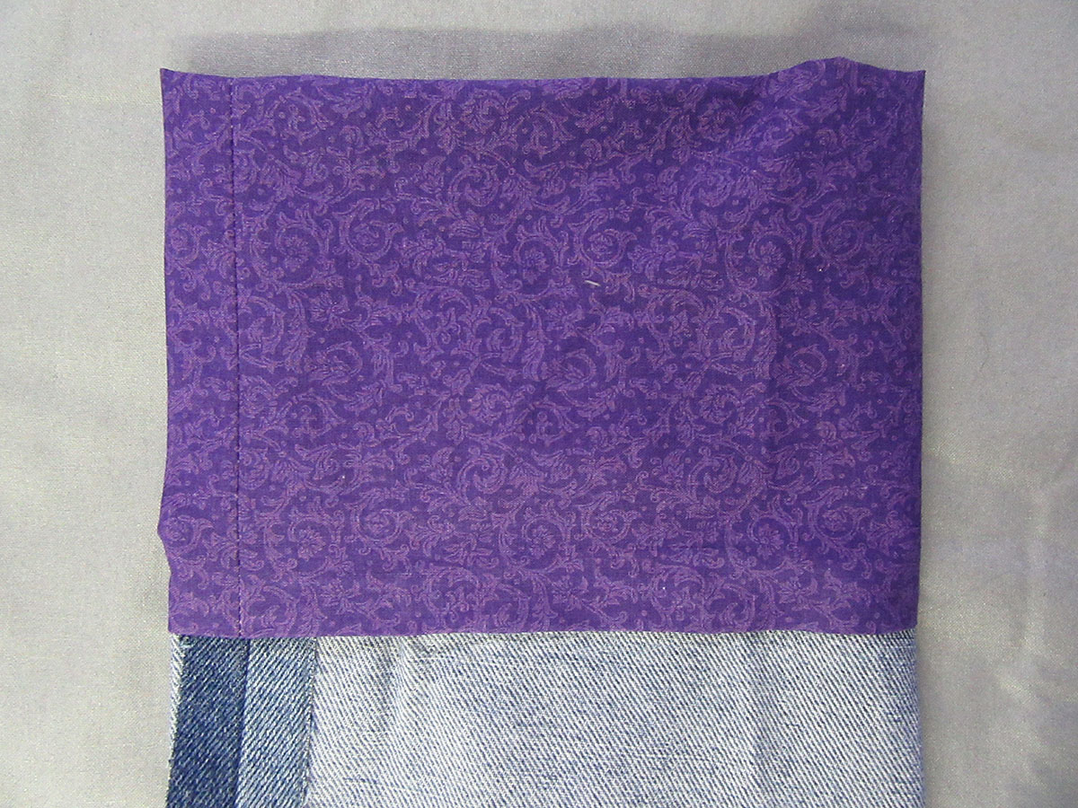 connecting top of bag to jeans yoga bag
