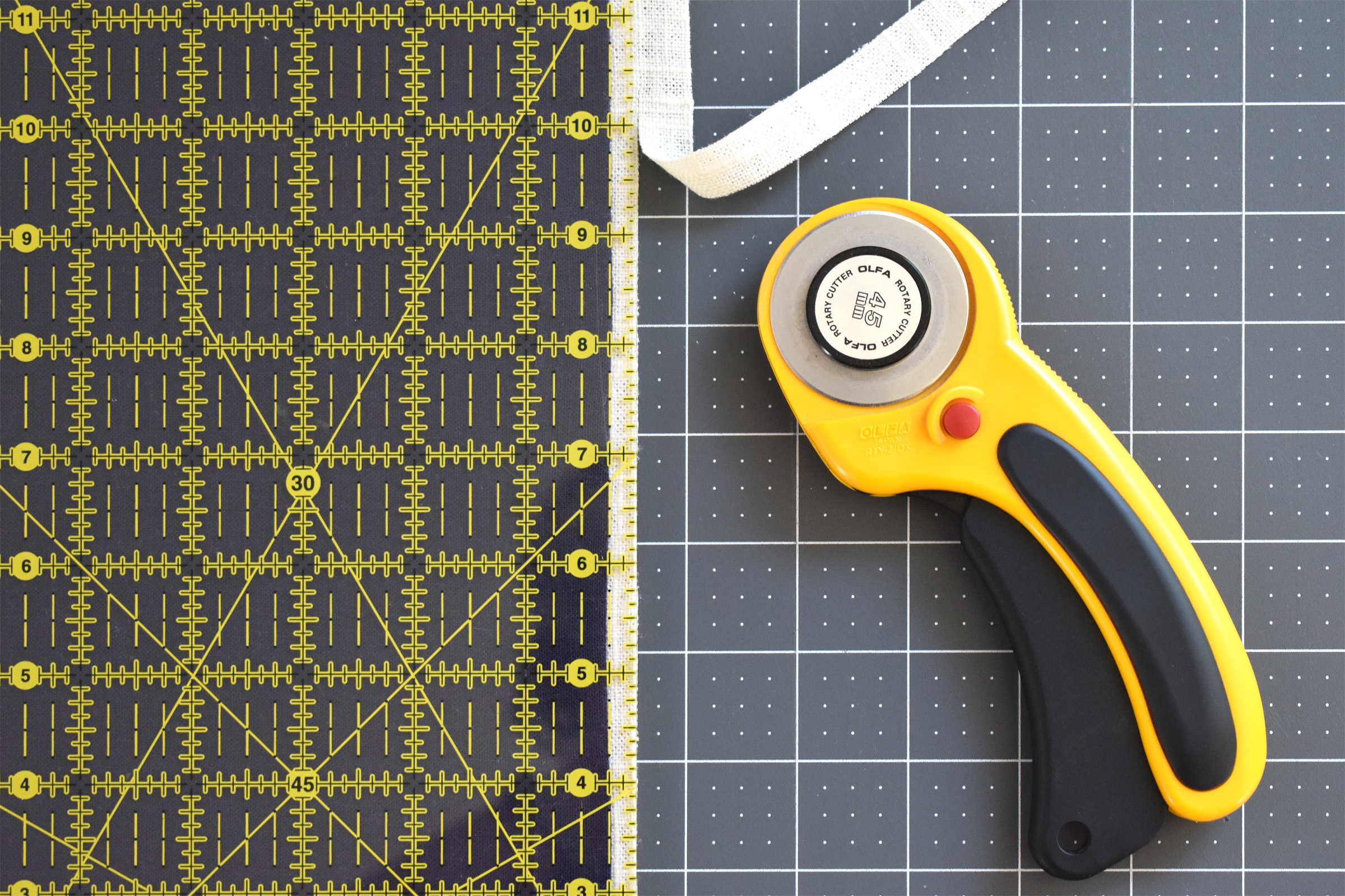 Japanese door curtain tutorial by Erika Mulvenna