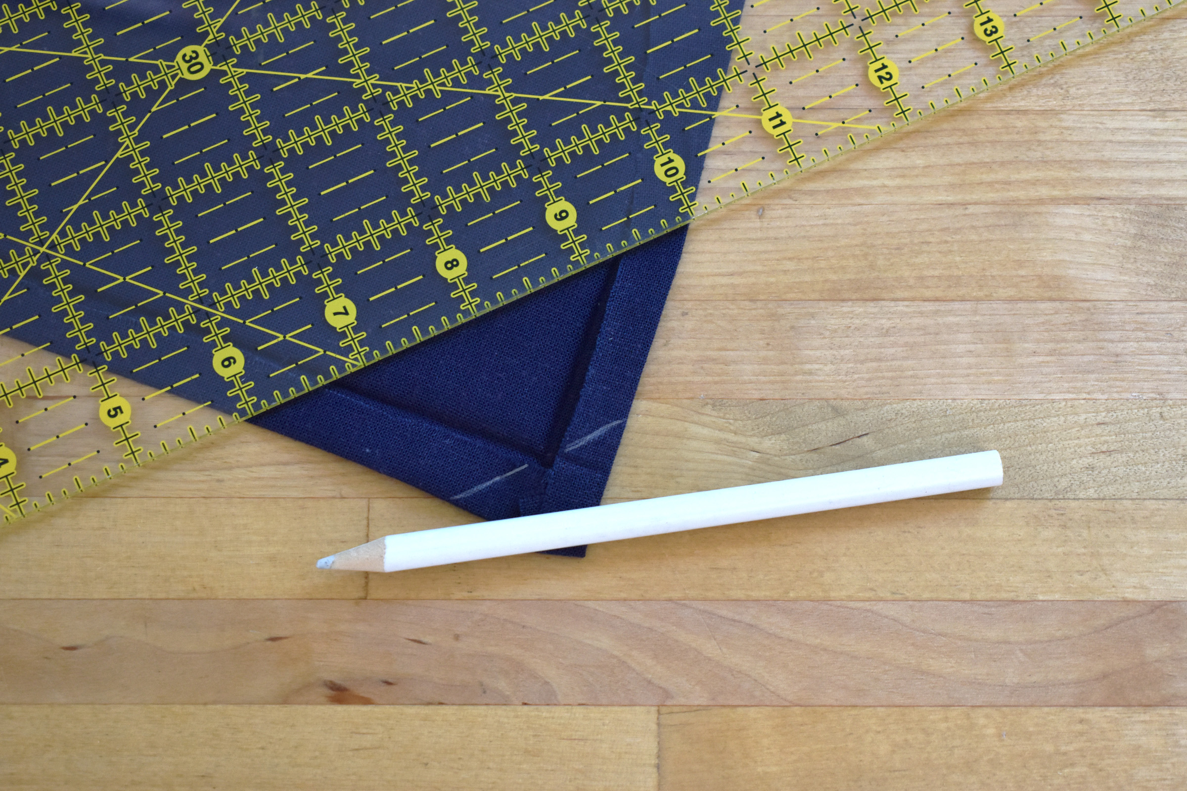 Japanese door curtain tutorial by Erika Mulvenna