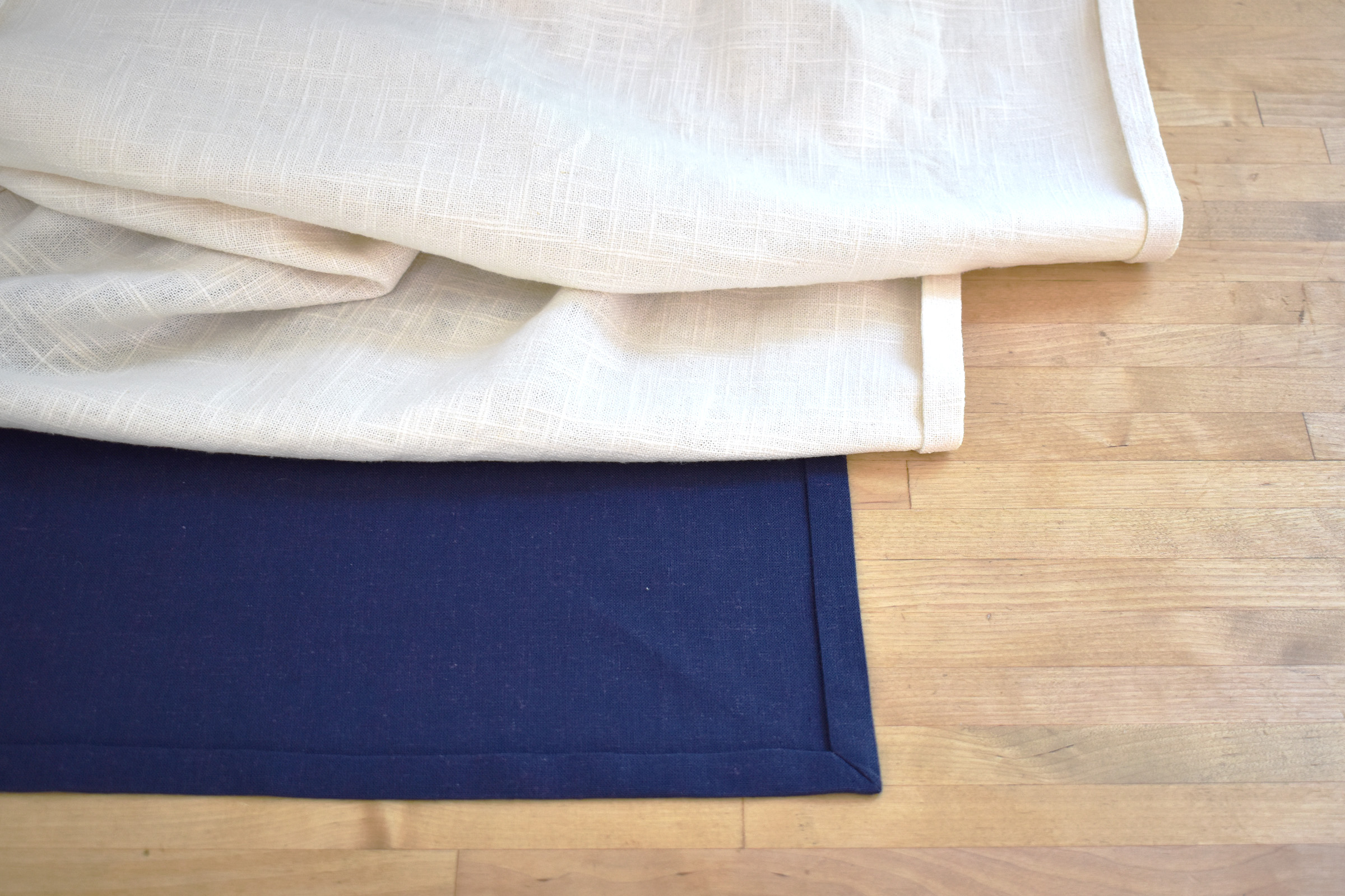 Japanese door curtain tutorial by Erika Mulvenna