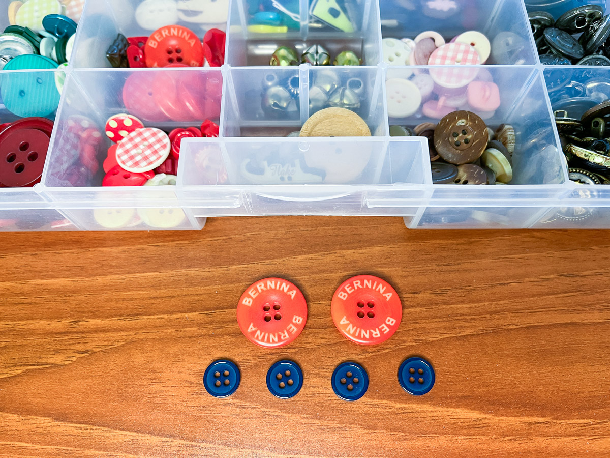 A box of various buttons