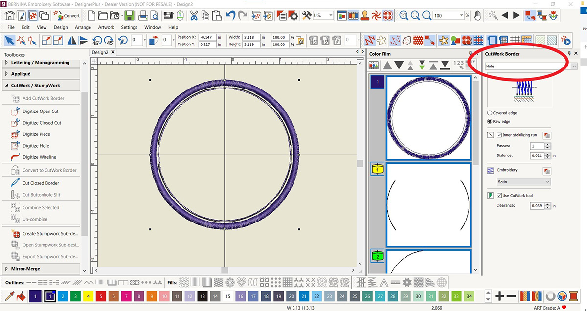 display screen of the BERNINA V9 DesignerPlus software, witth the border docker highlighted.
