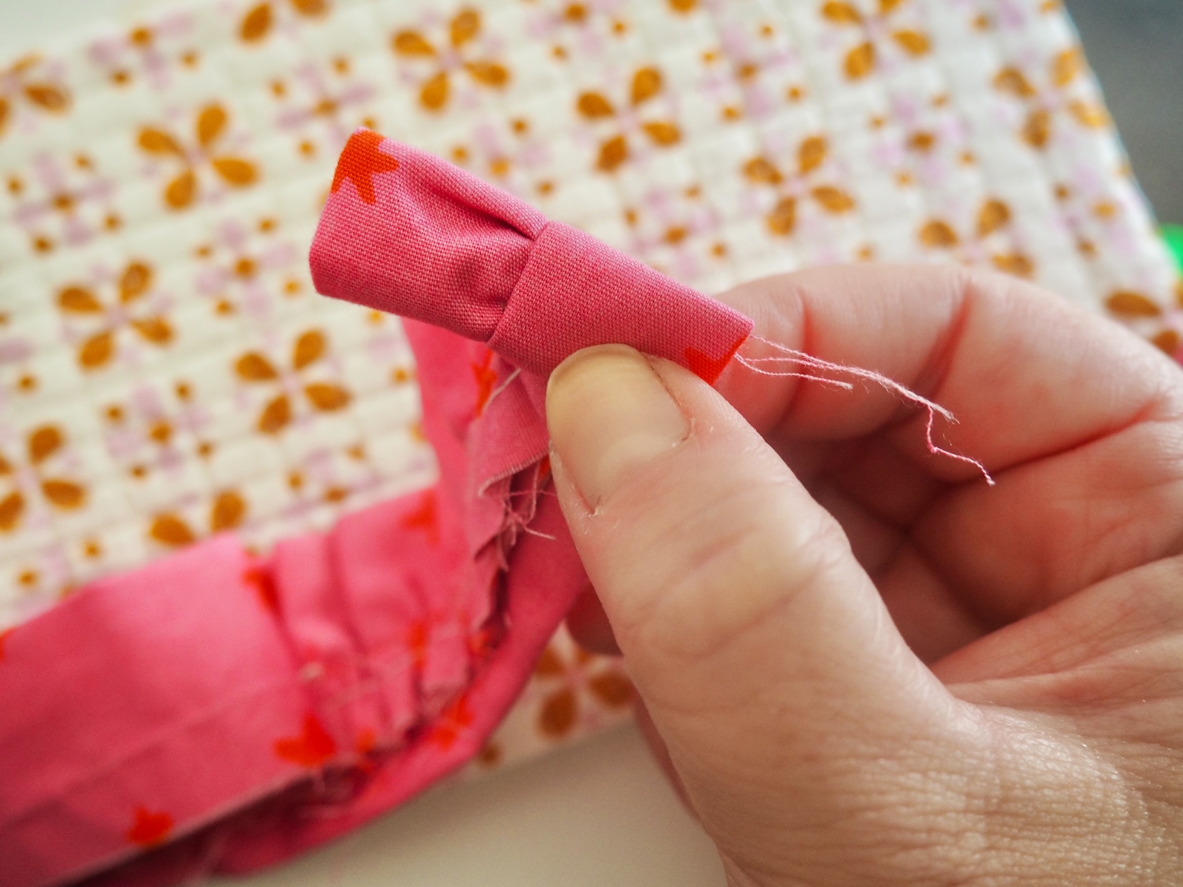 Ruffle Binding Tutorial - Fold short End