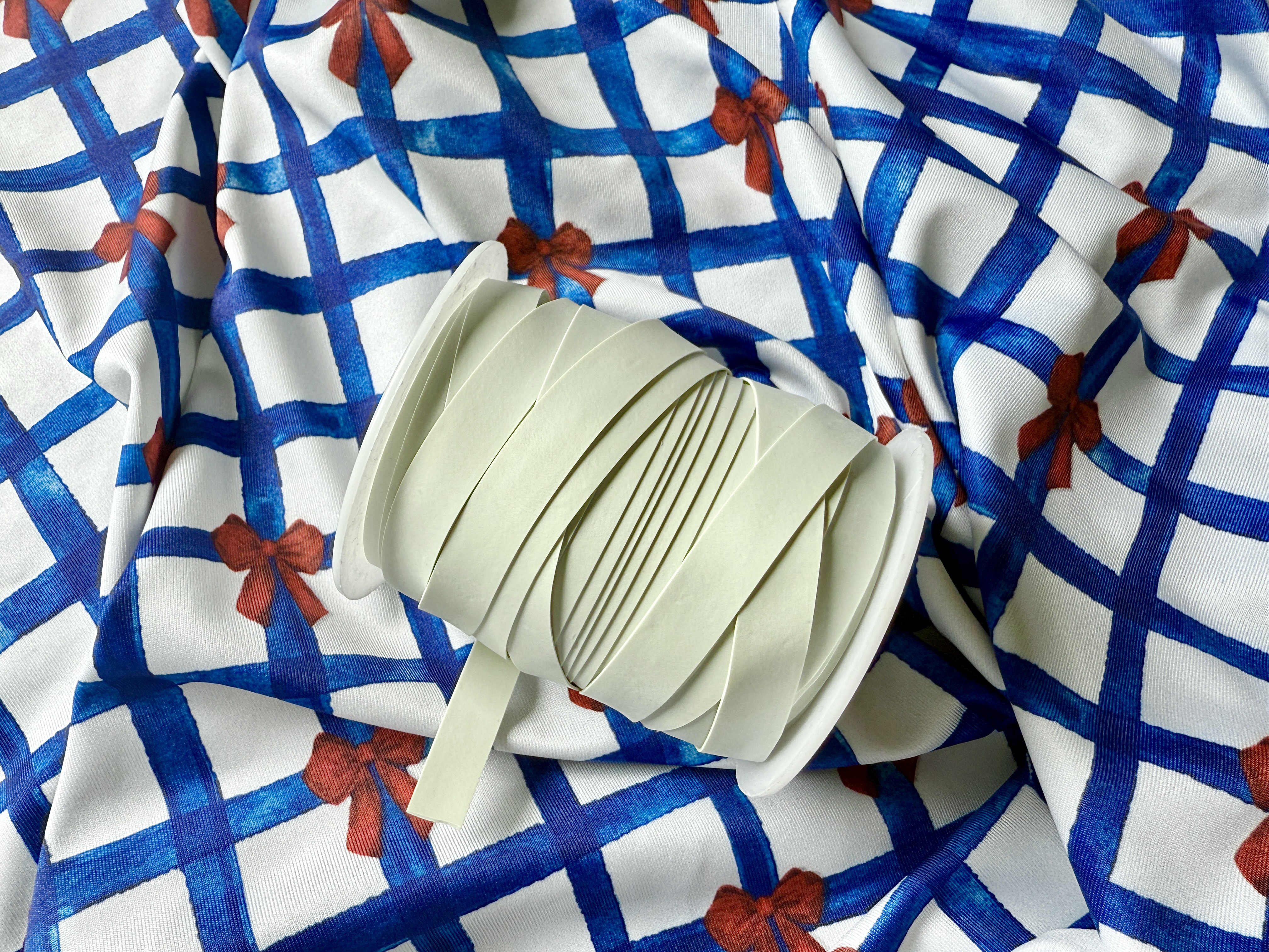 Elastic with fabric