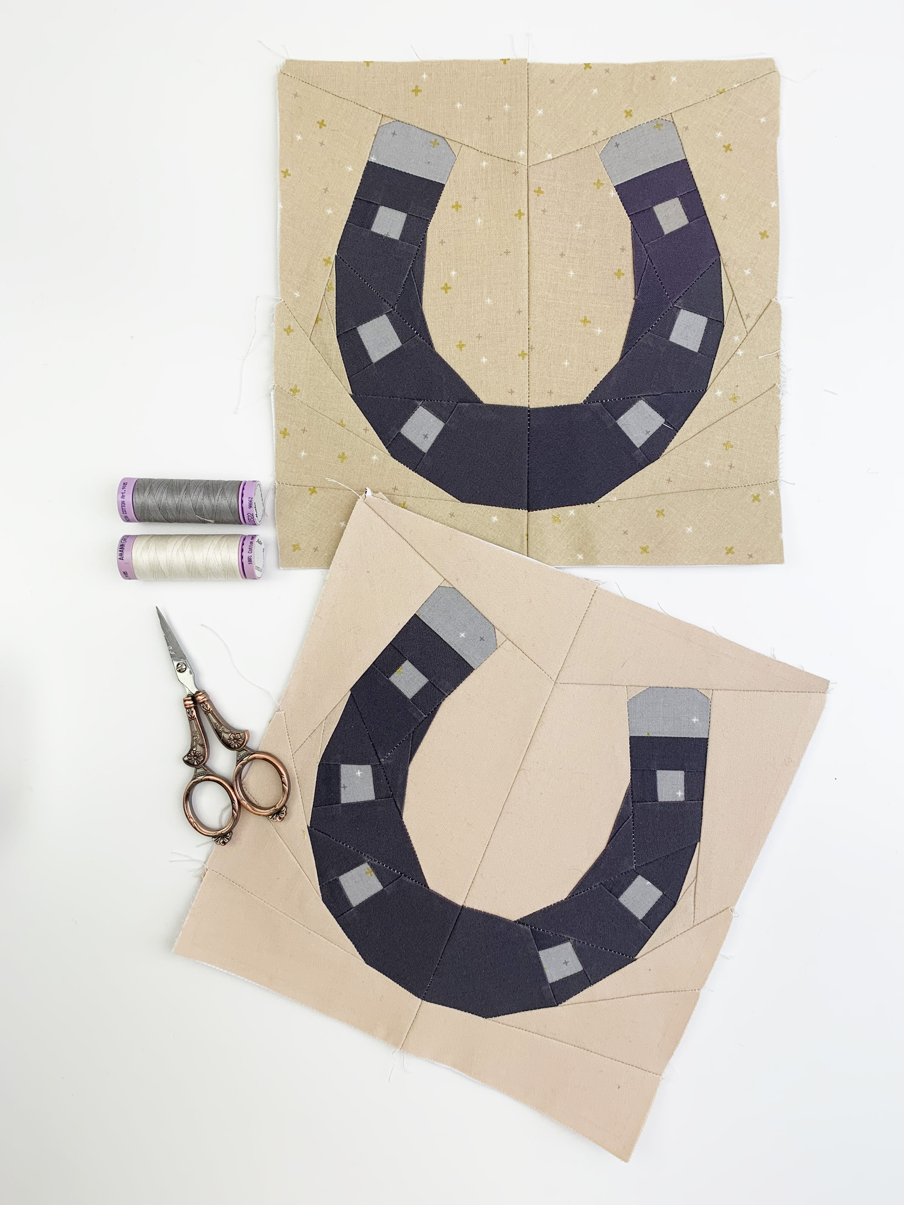 Horseshoe quilt block pattern by Joe June and Mae