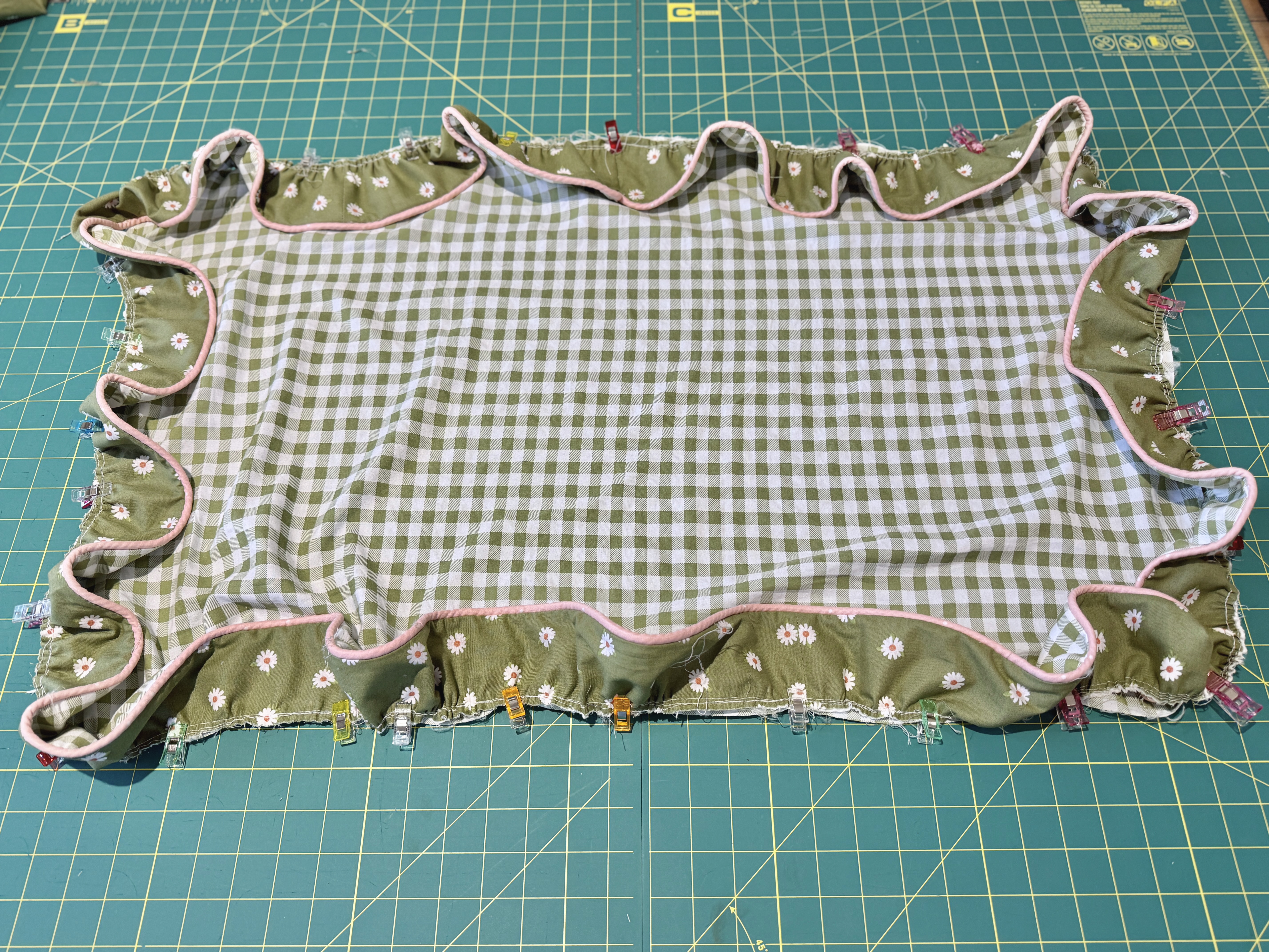 How to Add Piping to a Pillowcase BERNINA WeAllSew BlogPost