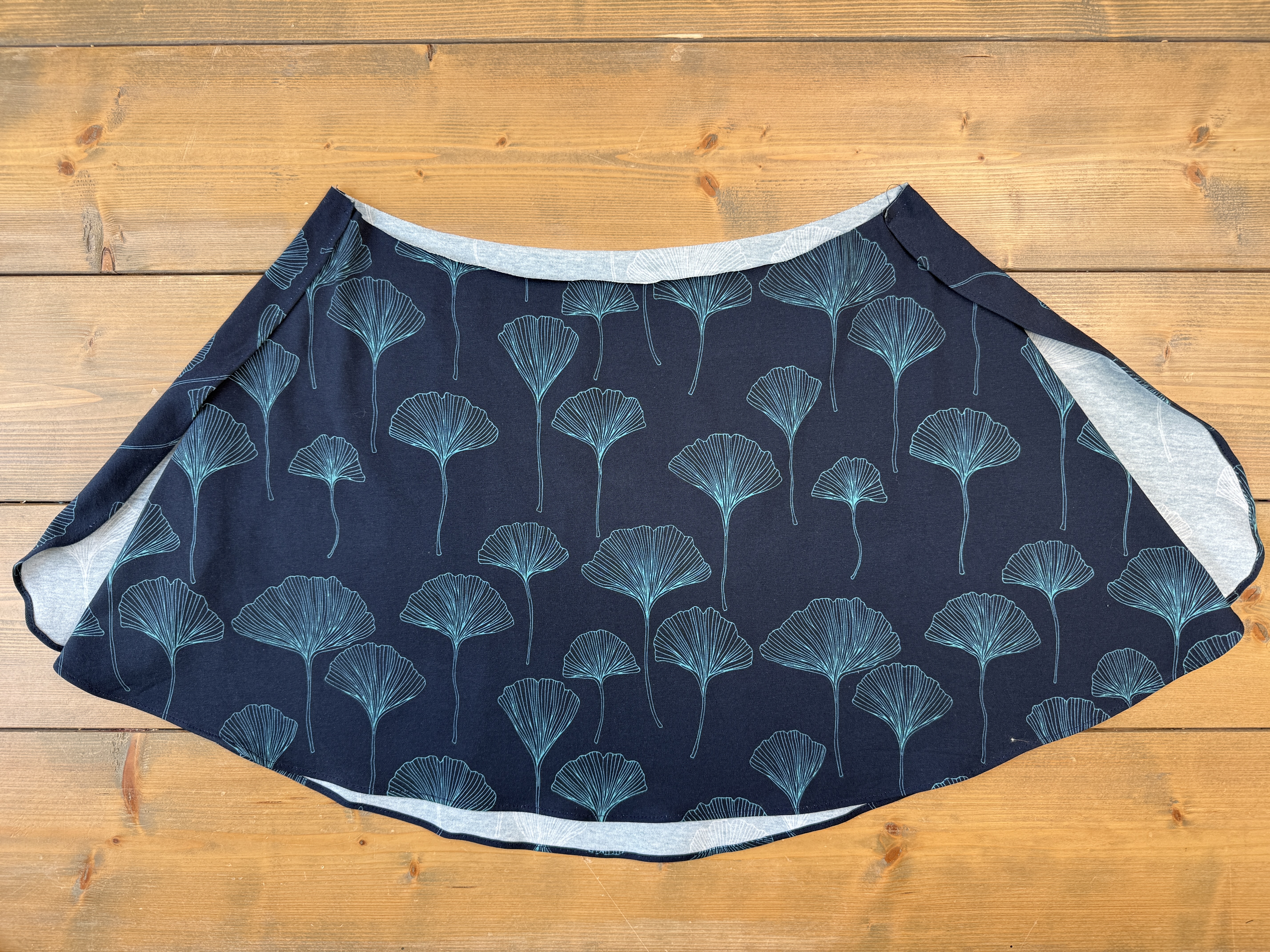 tubular shaped skirt