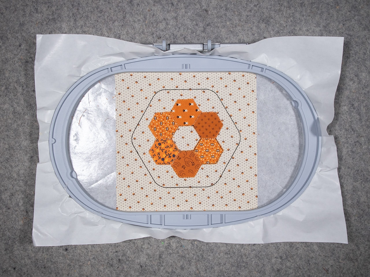 Stitch the placement stitch for the center hexagon
