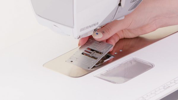replace stitch plate on B 990